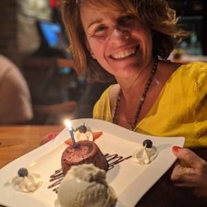 Meet your Posher, Guylaine